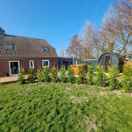 Deichkate Nyaraló Friedrichskoog